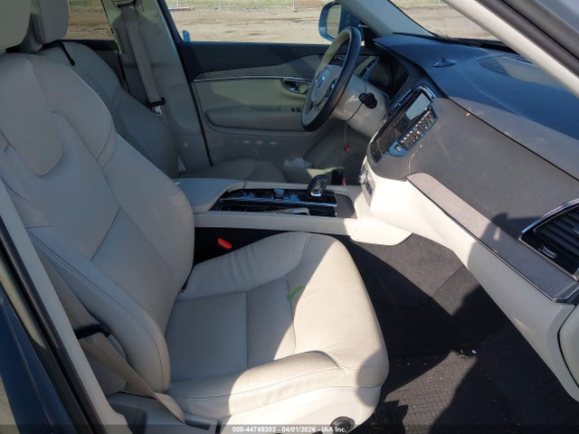 Volvo XC90 B6 Plus 7-seater