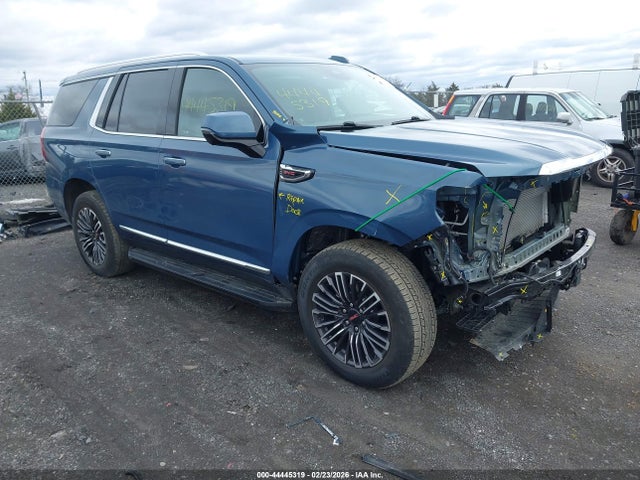 Salvage GMC Yukon Image