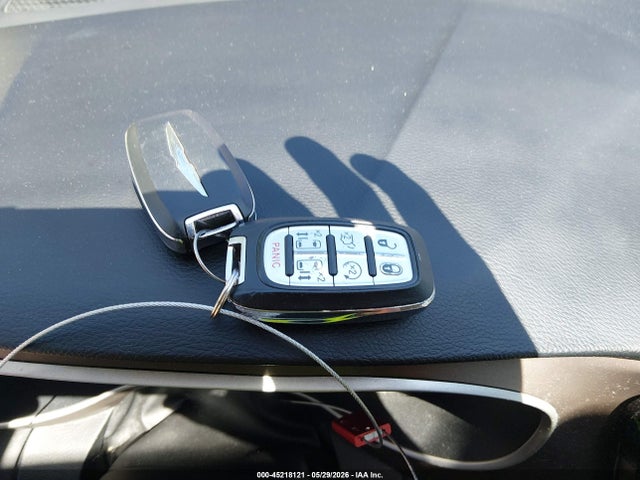 Chrysler Pacifica Touring L