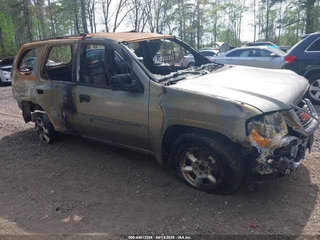 Salvage GMC Envoy Image
