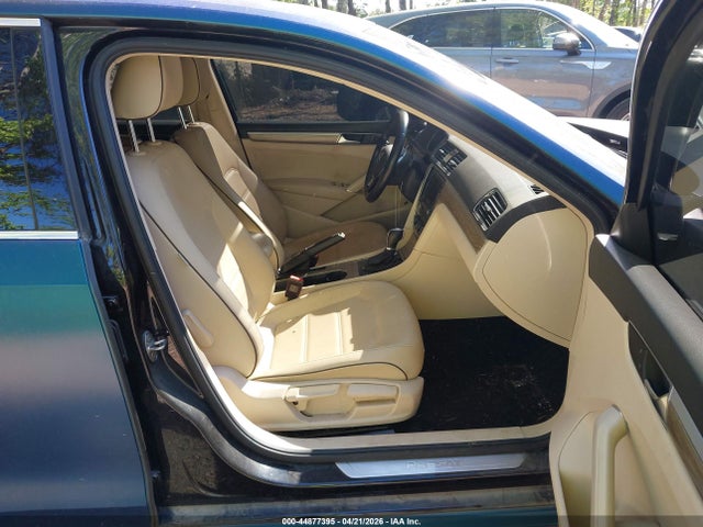 Volkswagen Passat 2.0t Se