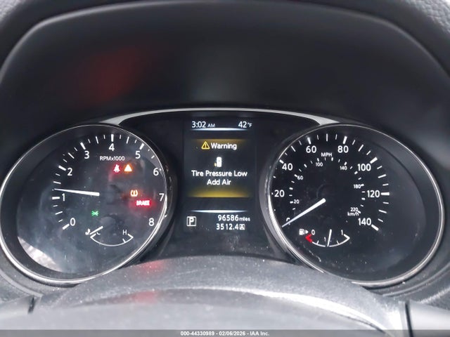 Nissan Rogue S