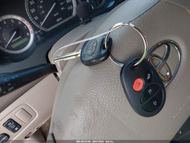 Toyota Sienna Le
