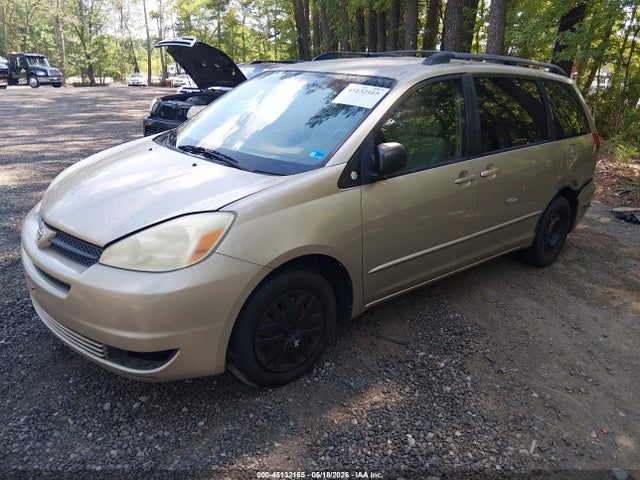 Toyota Sienna Le