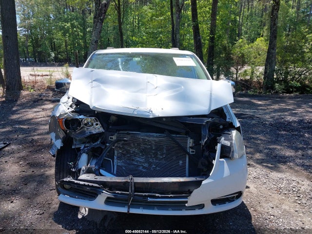 Chrysler Town & Country Touring-l 30th Anniversary