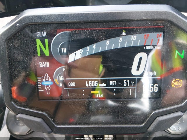 Kawasaki Zr1000 K