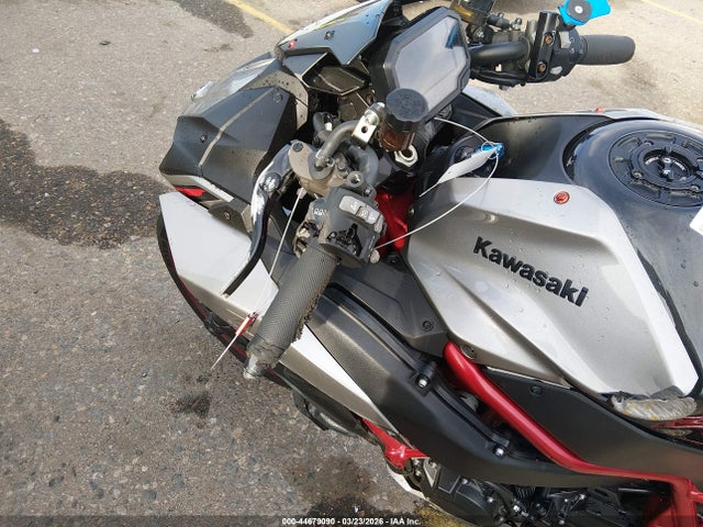 Kawasaki Zr1000 K