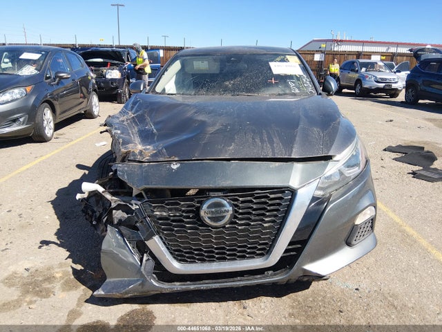 Nissan Altima S Fwd