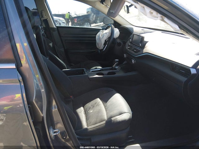 Nissan Altima S Fwd
