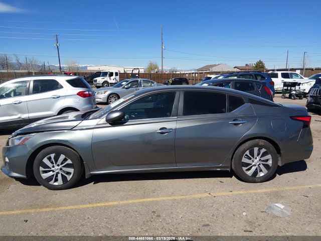 Nissan Altima S Fwd