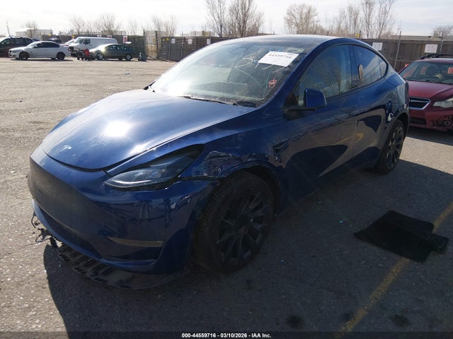 Tesla Model Y Long Range Dual Motor All-wheel Drive