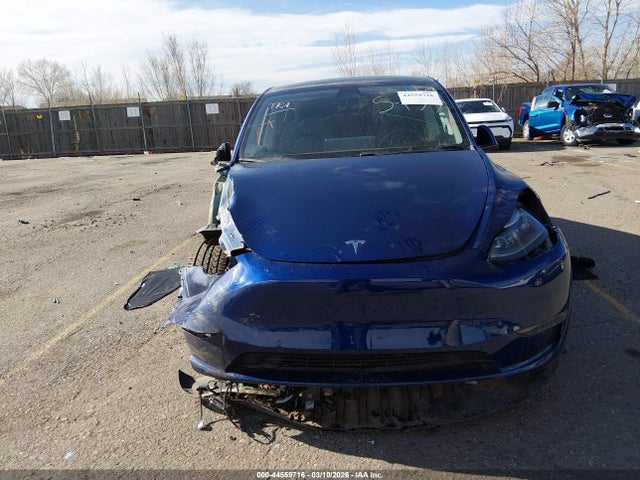 Tesla Model Y Long Range Dual Motor All-wheel Drive