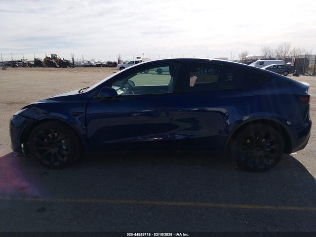Tesla Model Y Long Range Dual Motor All-wheel Drive