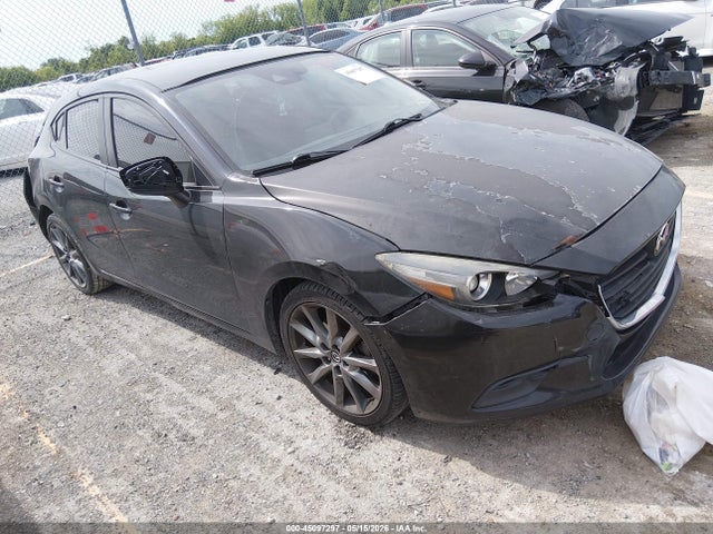 Salvage Mazda Mazda3 Image