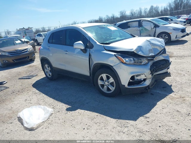 Salvage Chevrolet Trax Image