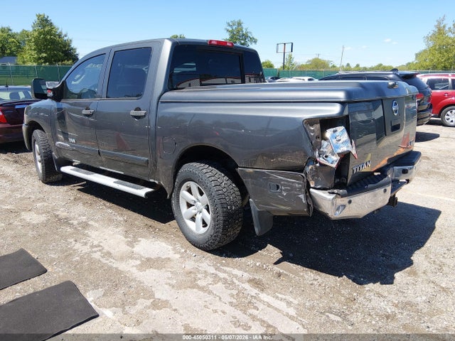 Nissan Titan Sv