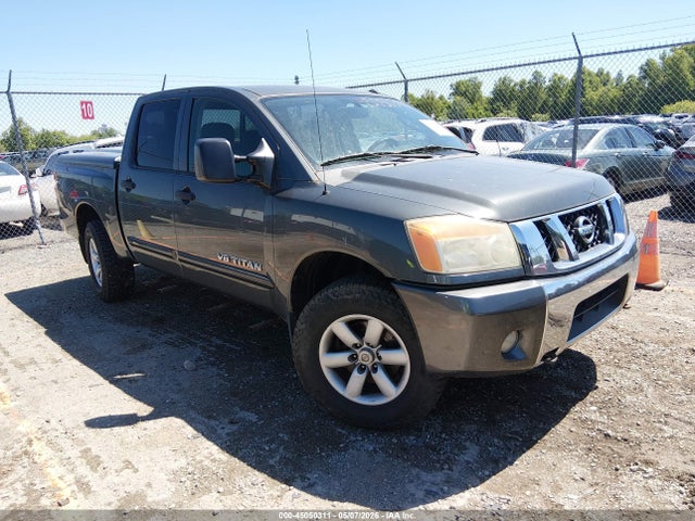 Salvage Nissan Titan Image