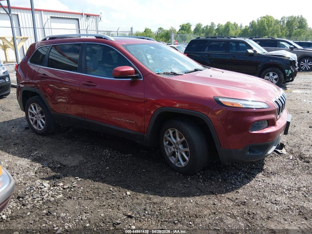 Salvage Jeep Cherokee Image