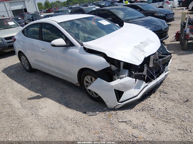Salvage Hyundai ELANTRA Image