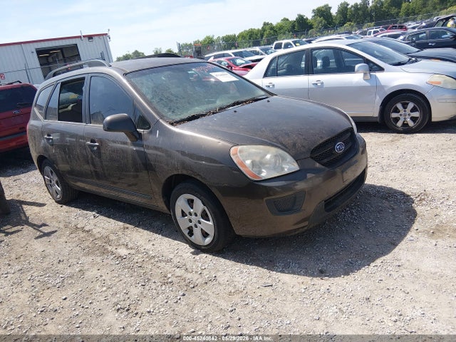 2009 Kia Rondo