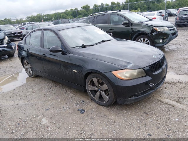 Salvage BMW 3 Series Image