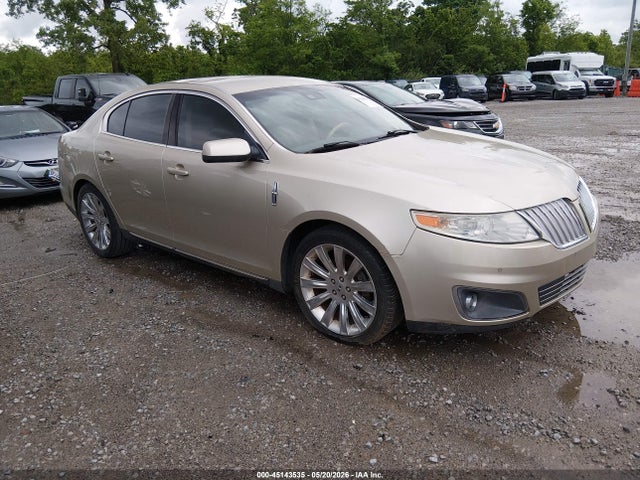 Salvage Lincoln MKS Image