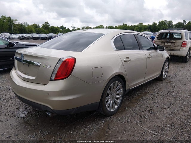 Lincoln MKS