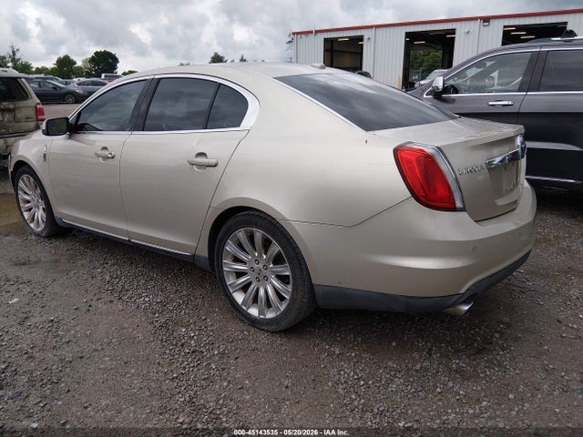 Lincoln MKS