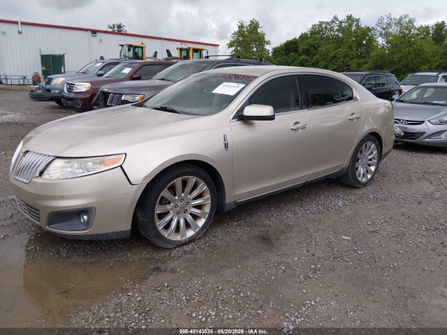 Lincoln MKS