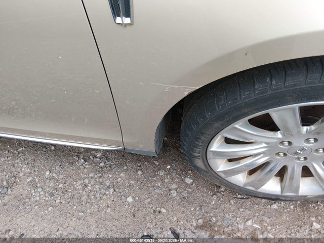 Lincoln MKS