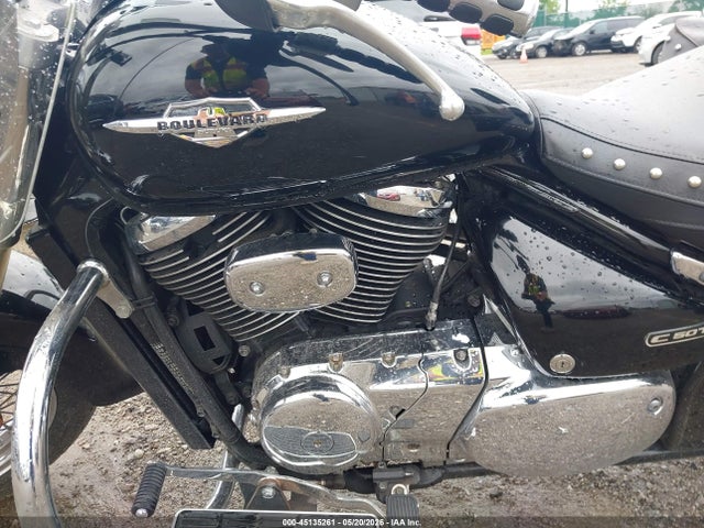 Suzuki Vl800