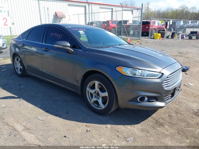 Salvage Ford Fusion Image
