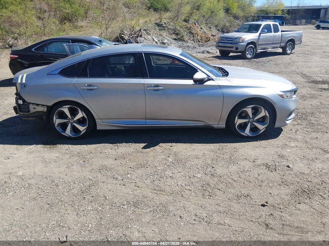 Honda Accord Touring