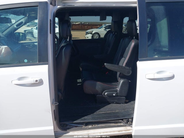 Dodge Grand Caravan Gt
