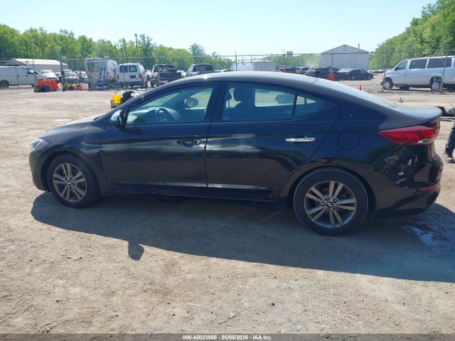 Hyundai ELANTRA Sel