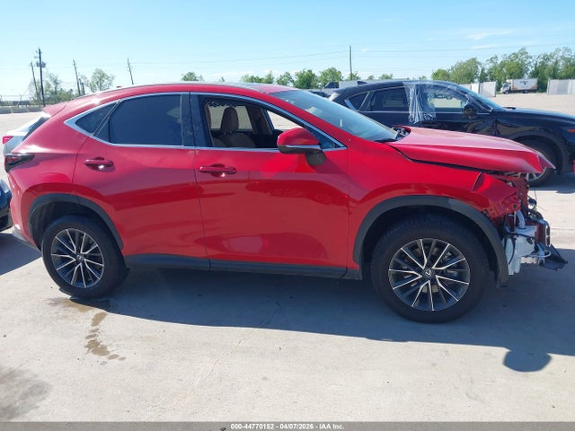 Lexus NX Premium