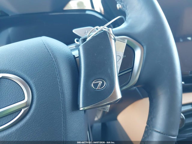 Lexus NX Premium