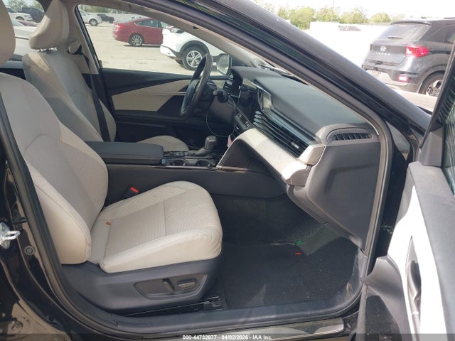 Toyota Camry Xle