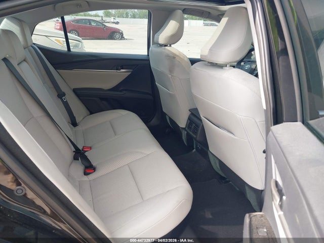 Toyota Camry Xle