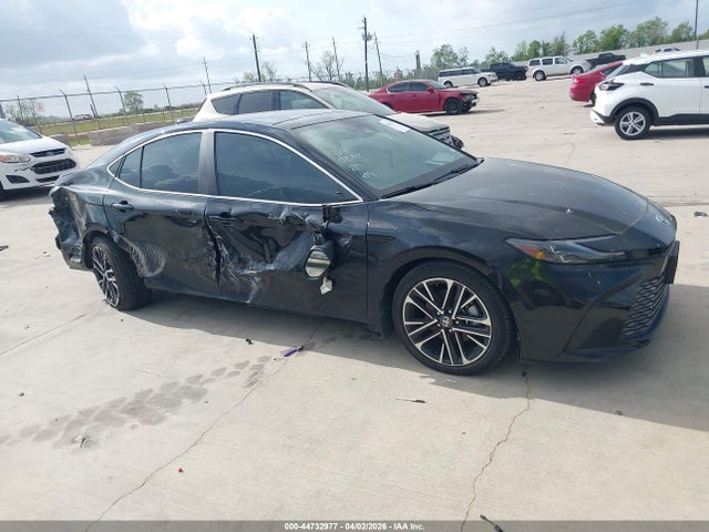 Toyota Camry Xle
