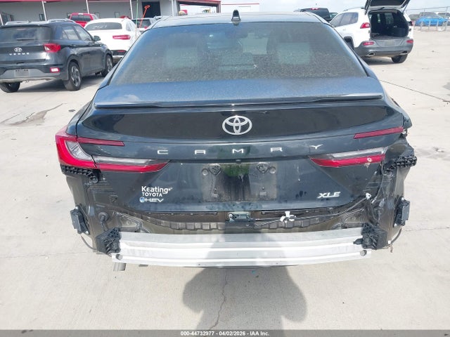 Toyota Camry Xle