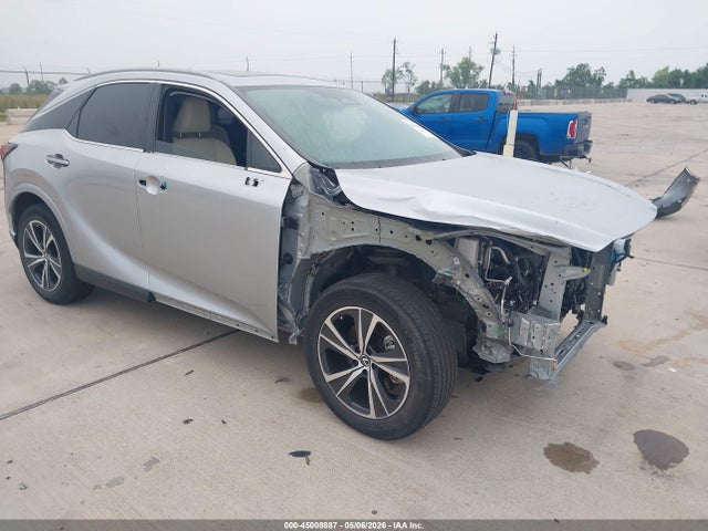 Salvage Lexus RX Image