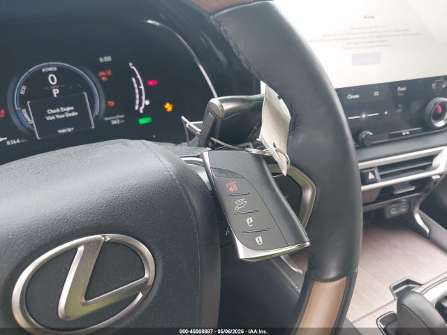 Lexus RX Premium Plus