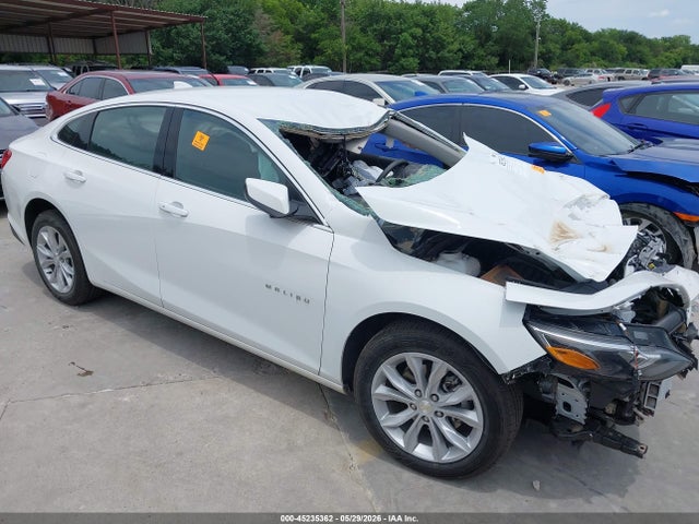 Salvage Chevrolet Malibu Image