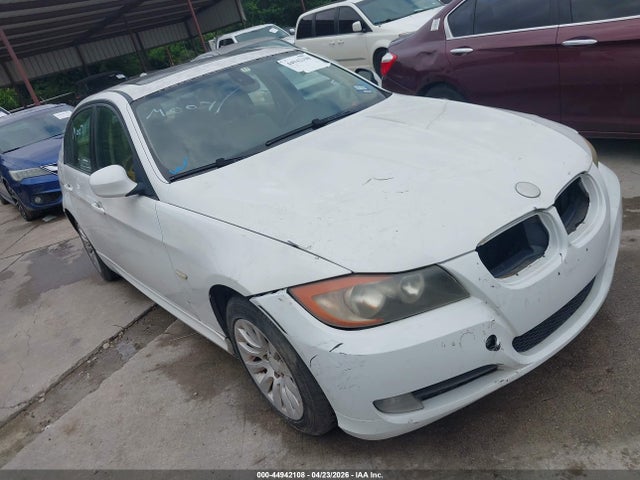 Salvage BMW 3 Series Image