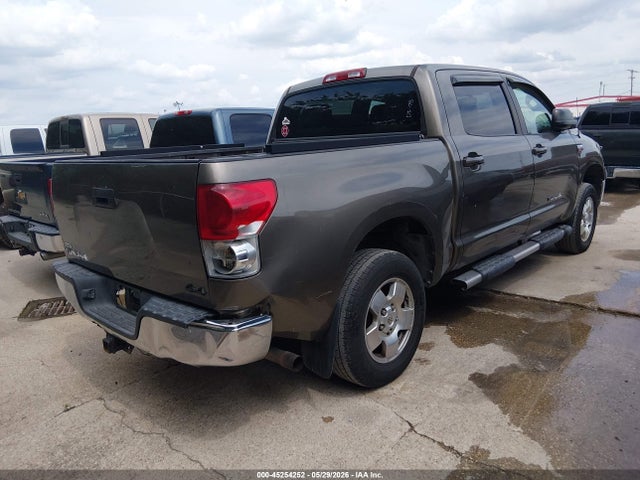 Toyota Tundra Sr5 5.7l V8
