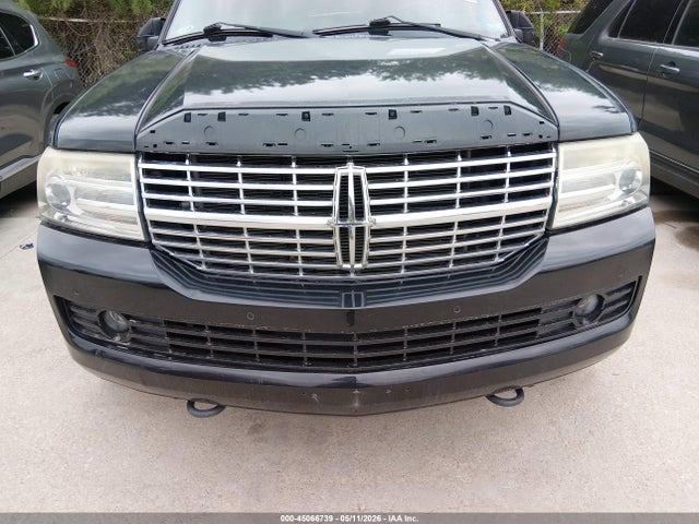 Lincoln Navigator