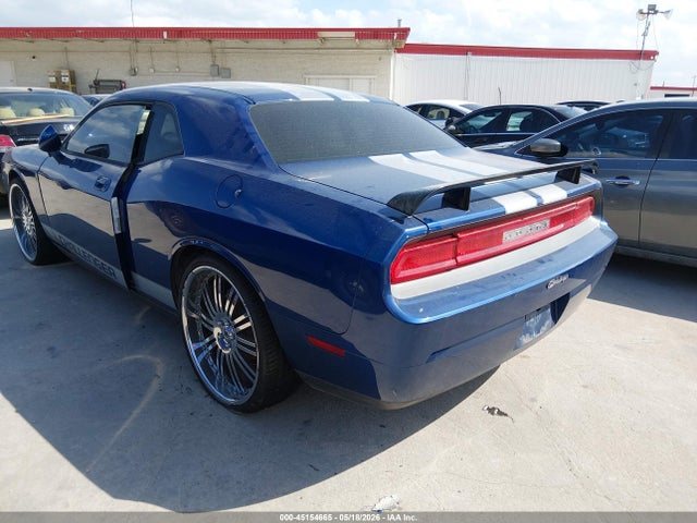 Dodge Challenger Se