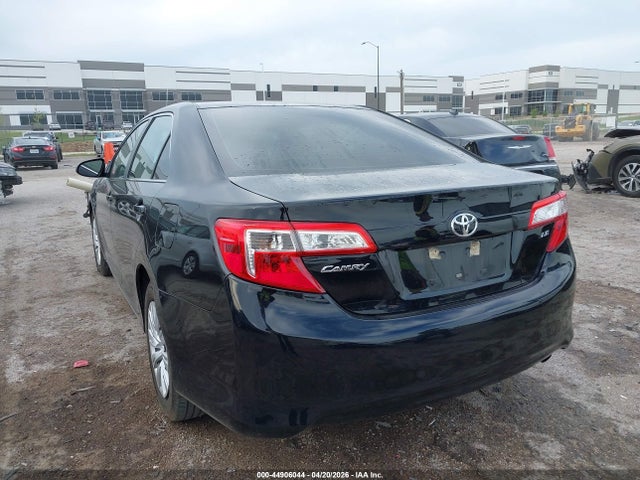 Toyota Camry Le