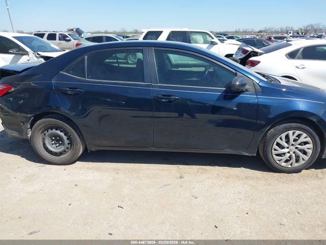 Toyota Corolla Le